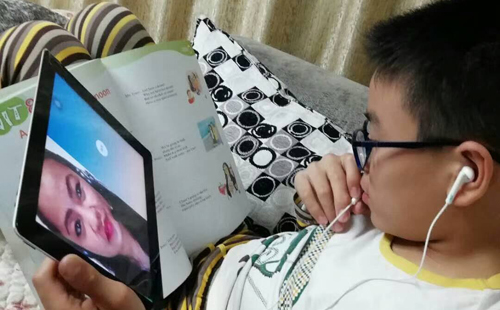 发展在线教育，阿卡索外教网备受青睐