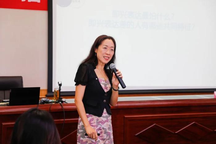 成人英语零基础培训口语_保定哪有英语外教培训口语_开英语口语培训班