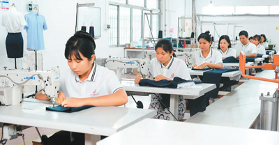 留学英语培训机构_英语留学培训班_留学培训英语班哪家好